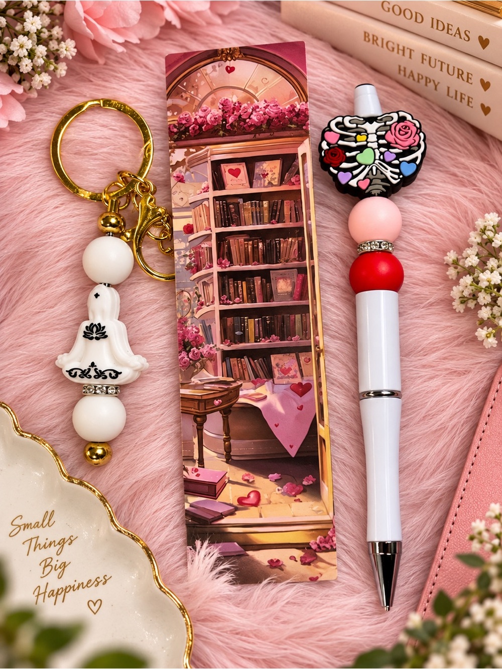 Decorative Pink & White Heart Floral Pen with Matching White Bead Keychain